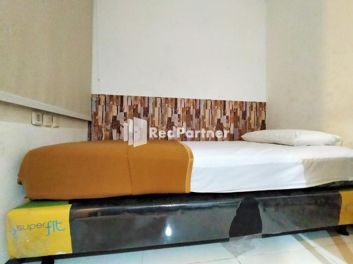 Hotel Ayu Lestari Ternate Redpartner エクステリア 写真