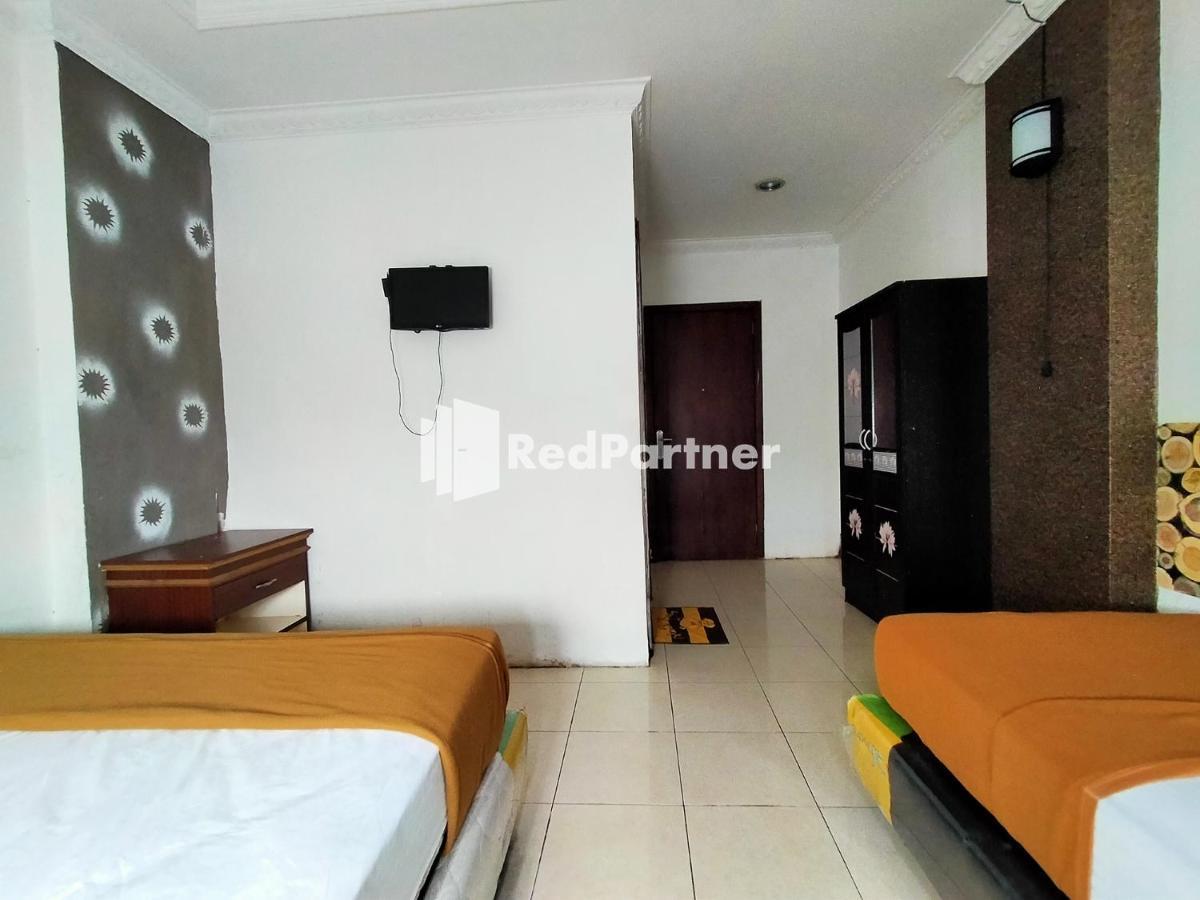 Hotel Ayu Lestari Ternate Redpartner エクステリア 写真